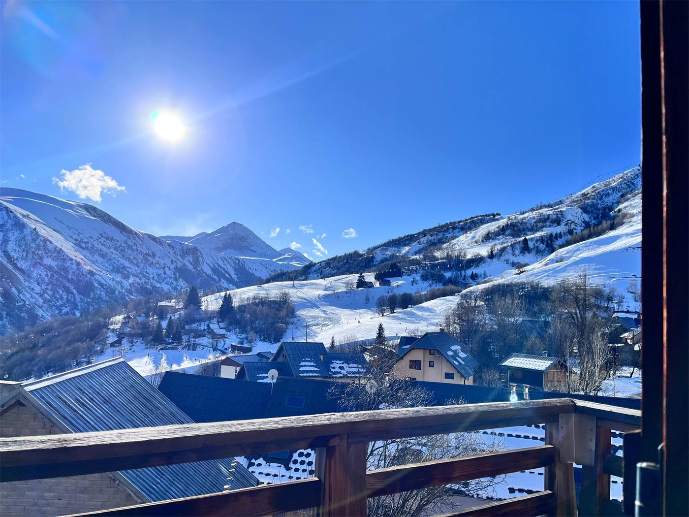 Uitzicht vanaf het balkon van appartement Grizzlis 30 op de pistes van Saint Sorlin d'Arves